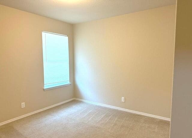 3-bedroom rental at 11326 Estufa Canyon in San Antonio, TX — photo 2