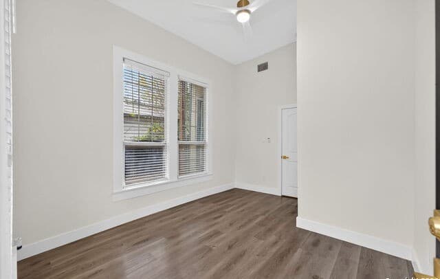 2-bedroom rental at 413 Nopal Unit 101 in San Antonio, TX — photo 4