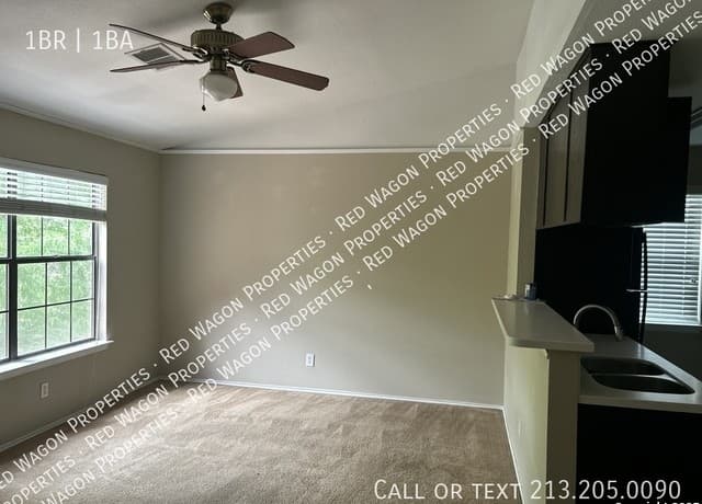 1-bedroom rental at 4803 Hamilton Wolfe Unit 914 in San Antonio, TX — photo 2