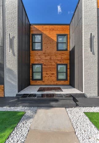 2-bedroom rental at 1505 Woodlawn Unit 3 in San Antonio, TX — photo 3