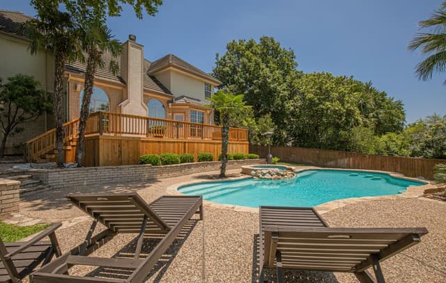 4-bedroom rental at 23223 Whisper Canyon in San Antonio, TX — photo 5
