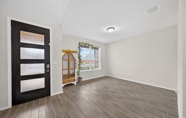 4-bedroom rental at 12226 Cat Ballou in San Antonio, TX — photo 5