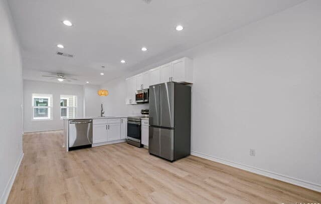 3-bedroom rental at 1510 S Walters Unit 102 in San Antonio, TX — photo 4