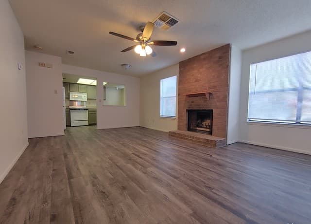 1-bedroom rental at 6316 Cambridge Unit 1 in San Antonio TX