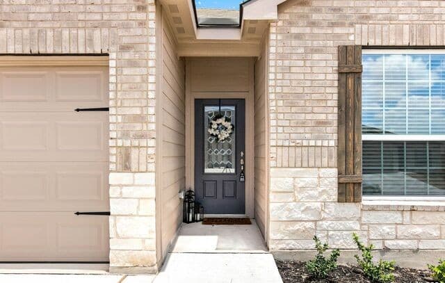 3-bedroom rental at 9219 Bennett Forest in Converse, TX — photo 3
