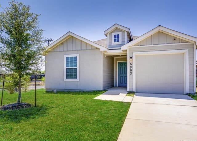 3-bedroom rental at 6903 Cozy Run in San Antonio TX