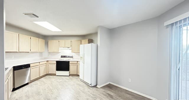 3-bedroom rental at 4926 Corian Well Dr in San Antonio, TX — photo 5