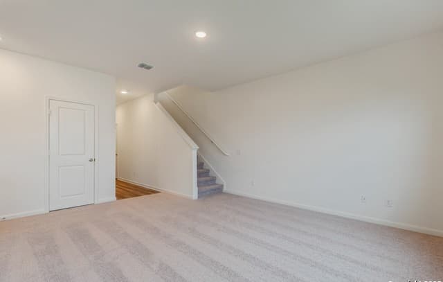 3-bedroom rental at 7522 Burrowing Cobra in San Antonio, TX — photo 5