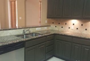 3-bedroom rental at 409 Kendall Pkwy in Boerne, TX — photo 4
