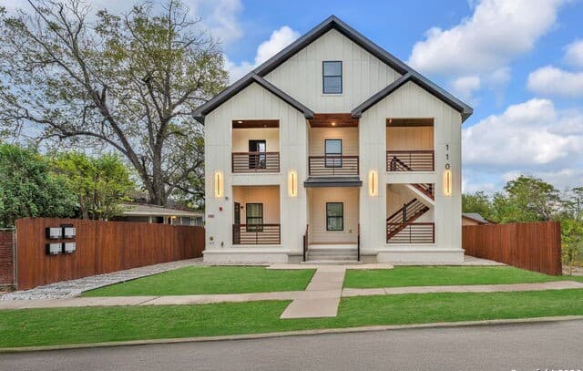 3-bedroom rental at 110 Webb Unit 201 in San Antonio TX