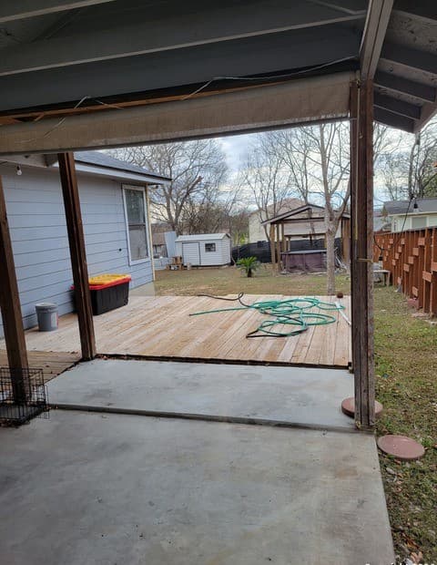4-bedroom rental at 5218 Bluff in San Antonio, TX — photo 3