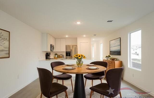 4-bedroom rental at 8523 Logan Sapphire in San Antonio, TX — photo 5