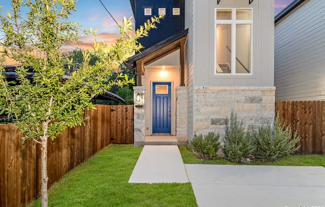 3-bedroom rental at 507 Linden in San Antonio, TX — photo 2