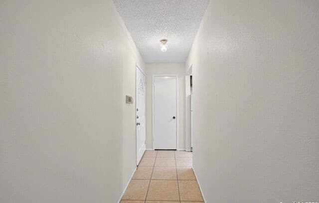 2-bedroom rental at 11703 Whisper Valley St in San Antonio, TX — photo 5
