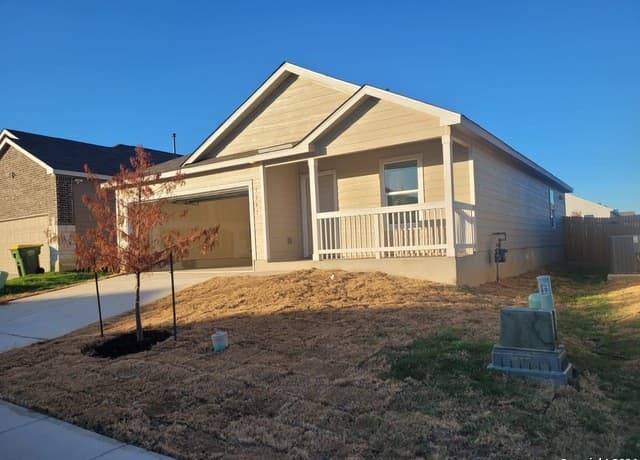 3-bedroom rental at 5341 Cloves Cove in St Hedwig TX