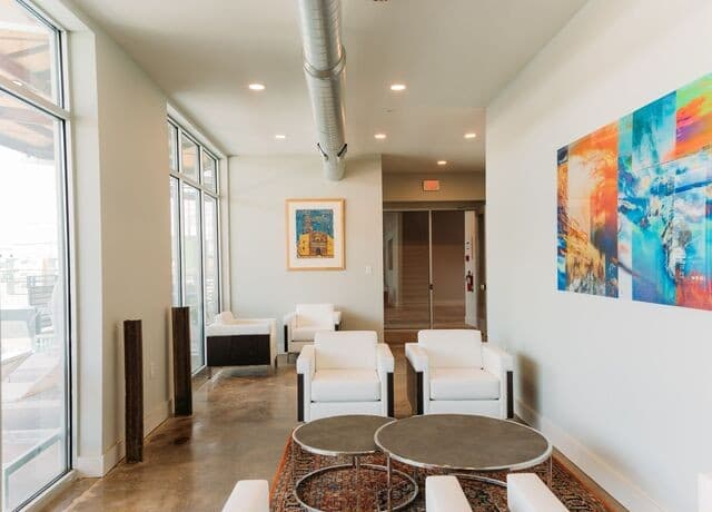 2-bedroom rental at 210 W Peden Unit 112 in San Antonio, TX — photo 5