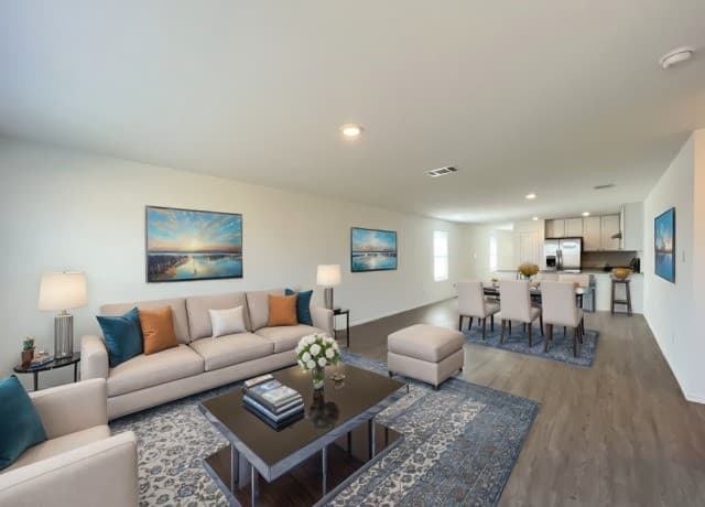 4-bedroom rental at 2802 Stigler Dr in Converse, TX — photo 2