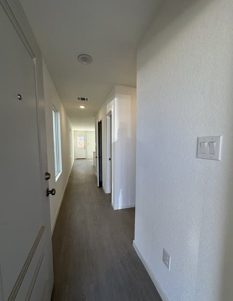 3-bedroom rental at 6751 Pumice Place in Elmendorf, TX — photo 3