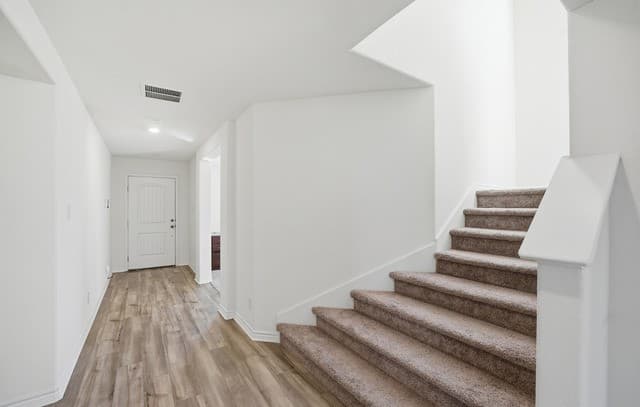 4-bedroom rental at 11331 Edelweiss in San Antonio, TX — photo 3