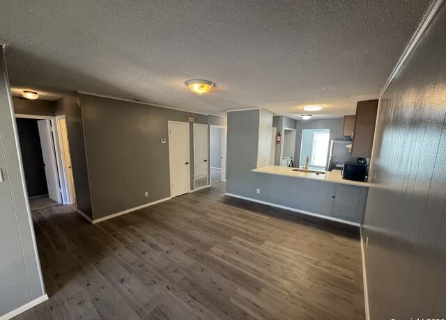 3-bedroom rental at 5019 Concord Ridge in San Antonio, TX — photo 5