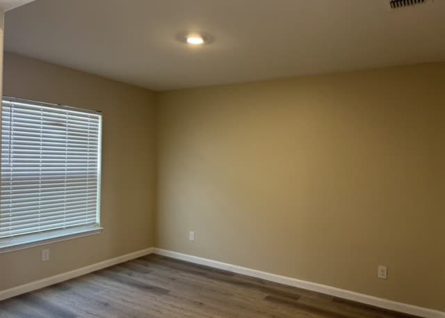 3-bedroom rental at 15027 Harbor Landing in Von Ormy, TX — photo 3
