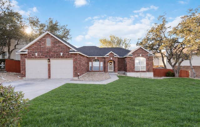 3-bedroom rental at 21627 Iron Ridge Ct in San Antonio TX