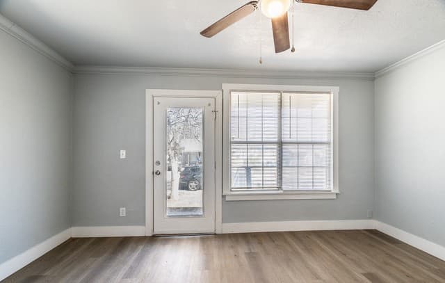 3-bedroom rental at 2114 Jupiter St in San Antonio, TX — photo 5