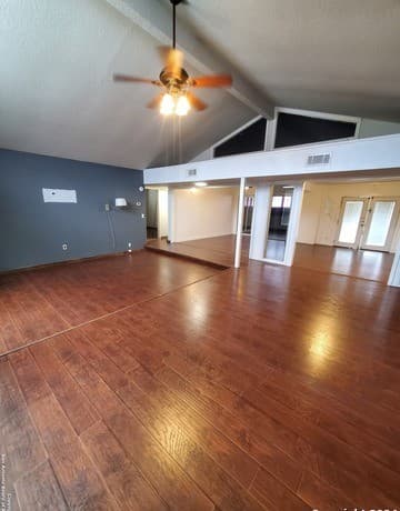 3-bedroom rental at 5295 Round Table in San Antonio TX