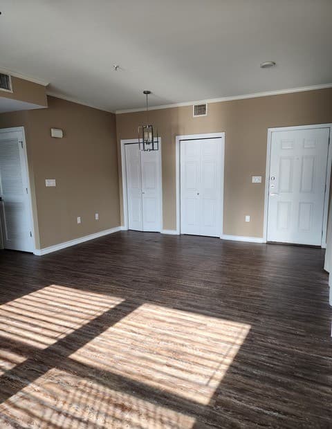 3-bedroom rental at 4847 Brandeis Unit 3101 in San Antonio, TX — photo 3