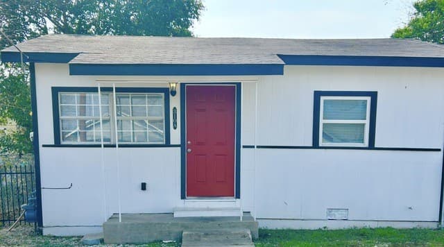 1-bedroom rental at 310 Finton Unit A in San Antonio TX