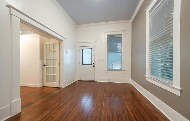 2-bedroom rental at 212 Mclane Unit A in San Antonio, TX — photo 5