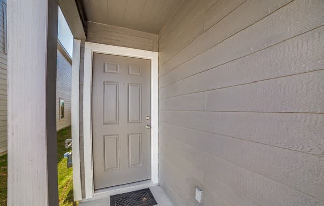 4-bedroom rental at 12112 La Cuchilla in San Antonio, TX — photo 3