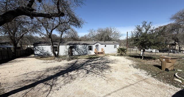 3-bedroom rental at 23035 Opportunity in Elmendorf TX