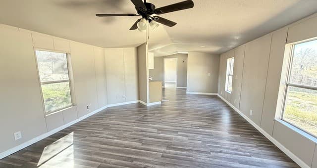 3-bedroom rental at 23035 Opportunity in Elmendorf, TX — photo 4
