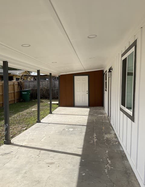 3-bedroom rental at 2703 Menchaca Unit 2 OR B in San Antonio, TX — photo 2