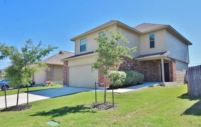 4-bedroom rental at 7006 Heathers Way in San Antonio TX