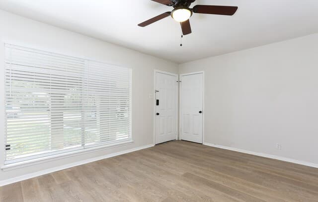 3-bedroom rental at 2027 Leesburg in San Antonio, TX — photo 3