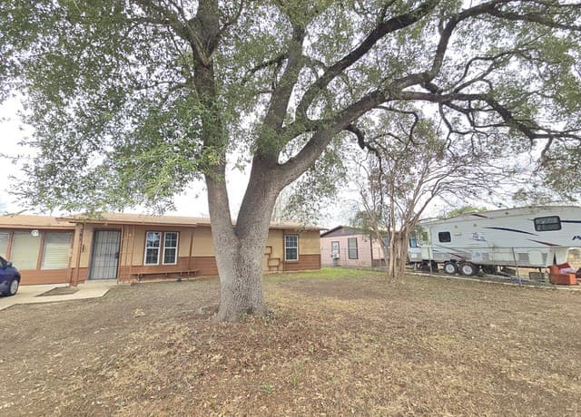 4-bedroom rental at 341 Longview in San Antonio TX