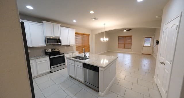 4-bedroom rental at 10335 Midsummer in Converse TX