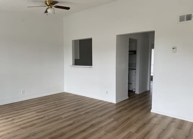 1-bedroom rental at 4949 Hamilton Wolfe Unit 5201 in San Antonio, TX — photo 3