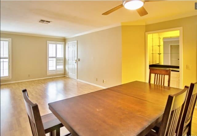 2-bedroom rental at 5359 Fredericksburg Rd Unit 612 in San Antonio, TX — photo 5