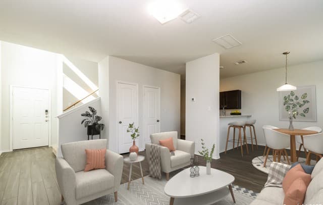 3-bedroom rental at 4815 War Horse in San Antonio, TX — photo 3