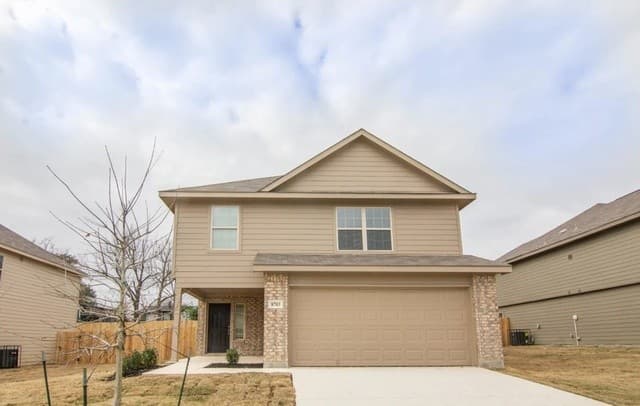 3-bedroom rental at 8703 Tesoro Hills in San Antonio TX