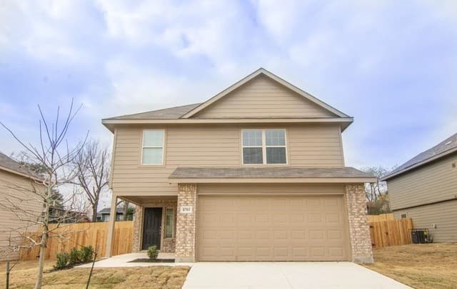 3-bedroom rental at 8703 Tesoro Hills in San Antonio, TX — photo 2