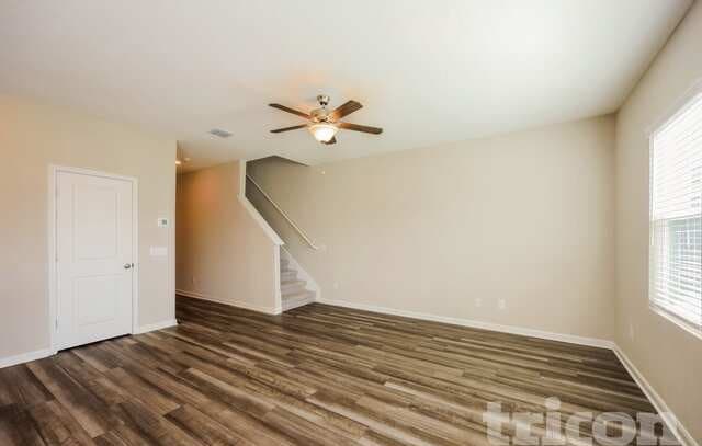 3-bedroom rental at 14347 Gunsight Pass in San Antonio, TX — photo 4