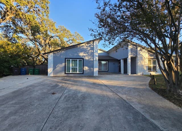 4-bedroom rental at 8410 Shallow Creek in San Antonio TX