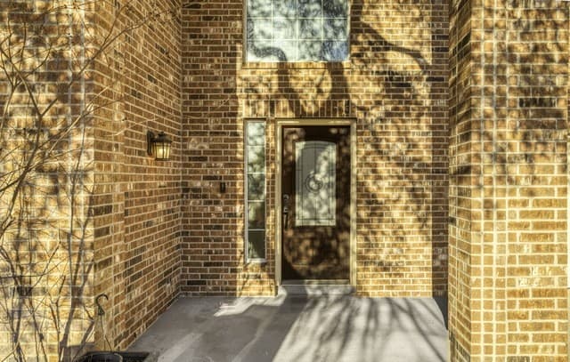 4-bedroom rental at 26030 Indian in San Antonio, TX — photo 3