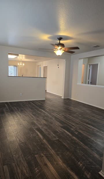 3-bedroom rental at 6123 Ironmill in Converse, TX — photo 3