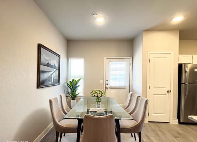 3-bedroom rental at 7822 Savannah Brooks in Live Oak, TX — photo 3