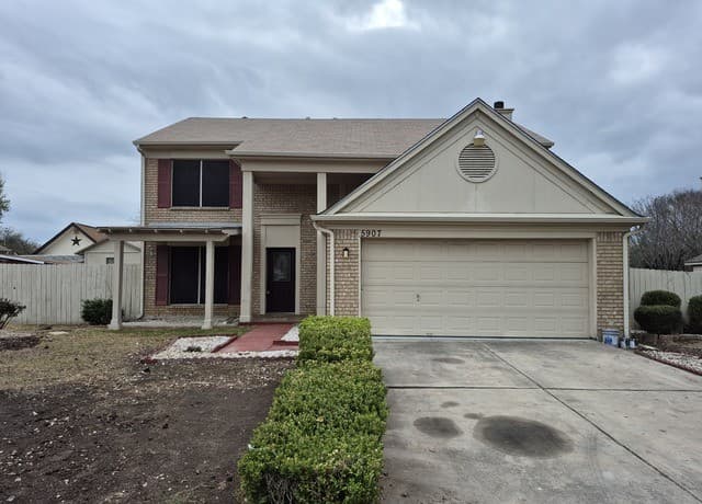 4-bedroom rental at 5907 Deer Lake in San Antonio TX